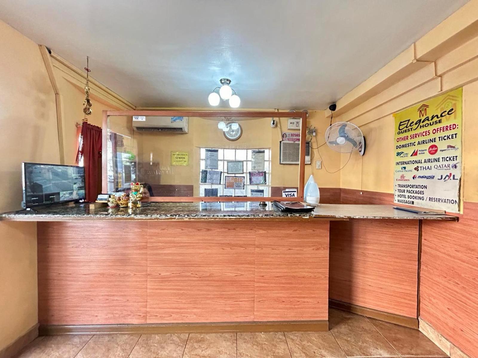 Elegance Guesthouse Pasay Esterno foto