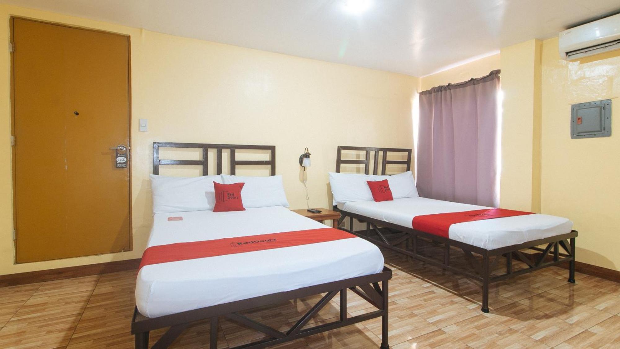 Elegance Guesthouse Pasay Esterno foto