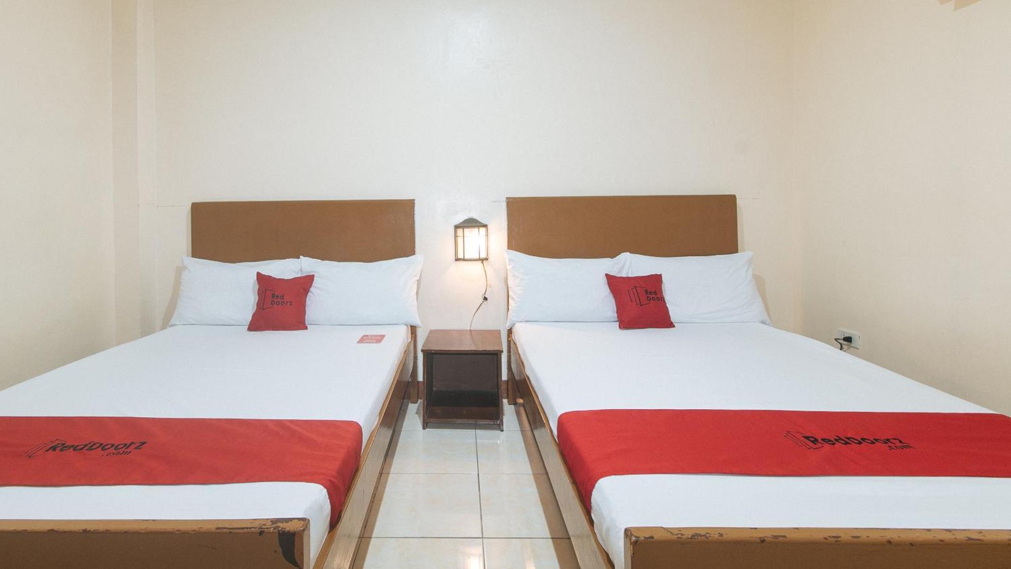 Elegance Guesthouse Pasay Esterno foto