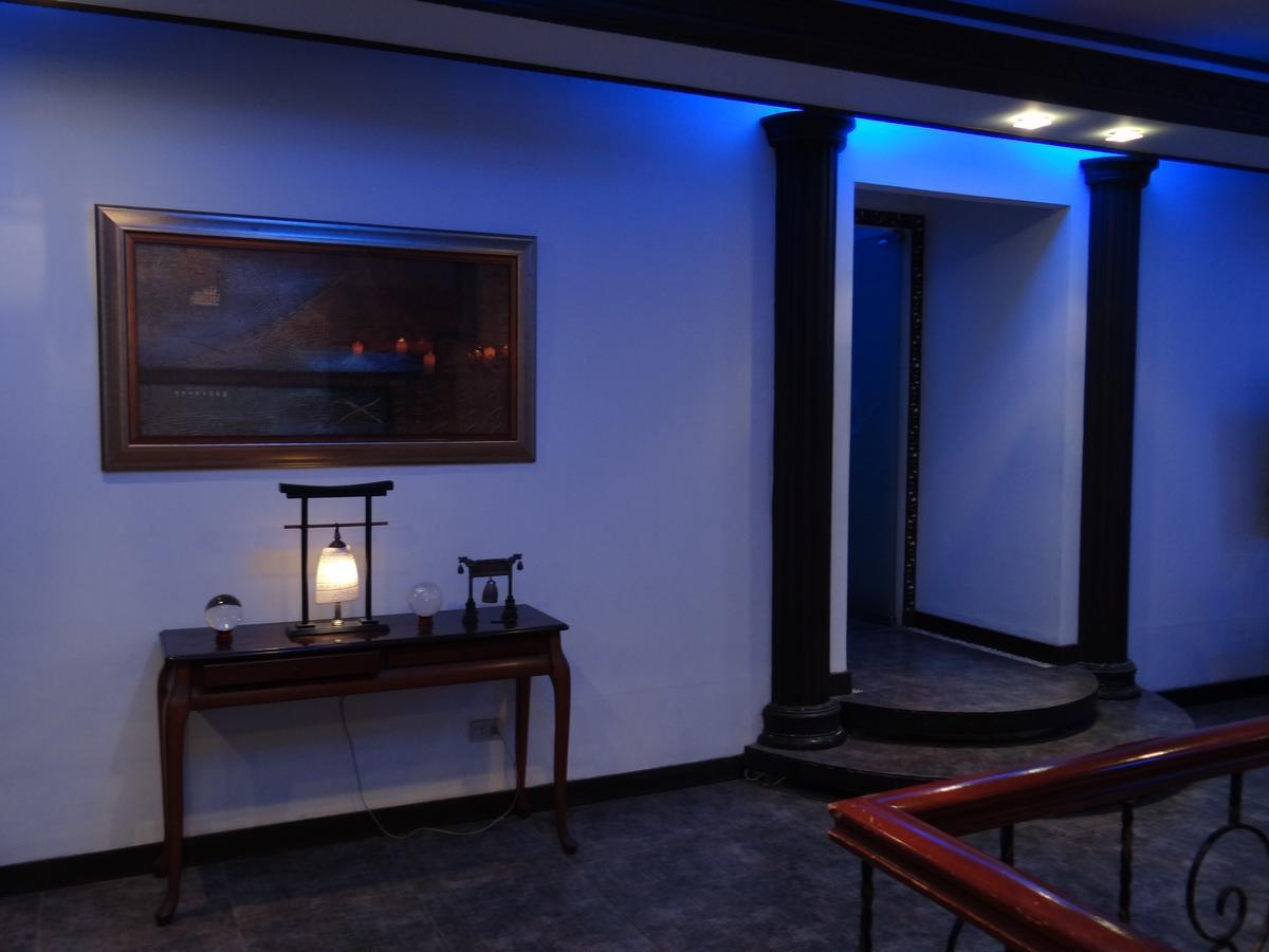 Elegance Guesthouse Pasay Esterno foto